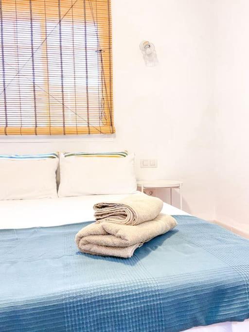 Casa Veronica 6 , 1 Dormitorio أرونا المظهر الخارجي الصورة
